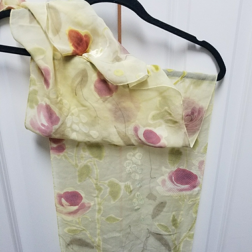 Scarf - Picture 5 of 6